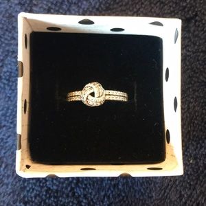 Pandora sparkling love knot ring